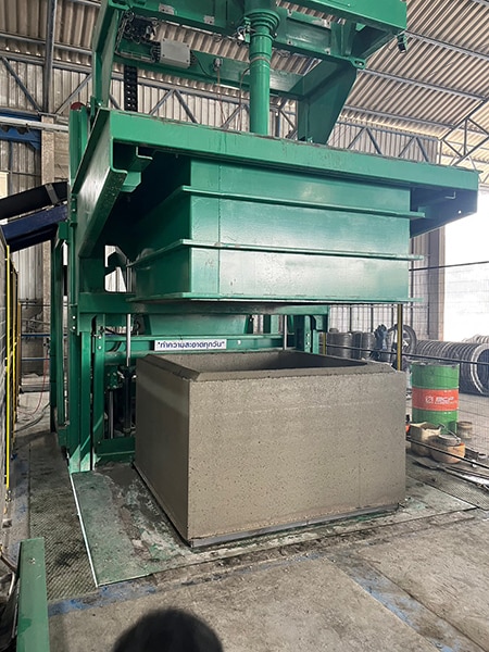 machines-for-pipes-not-armed